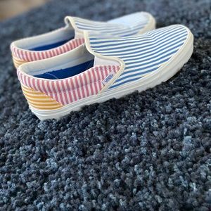Super cute vans: size 9.5